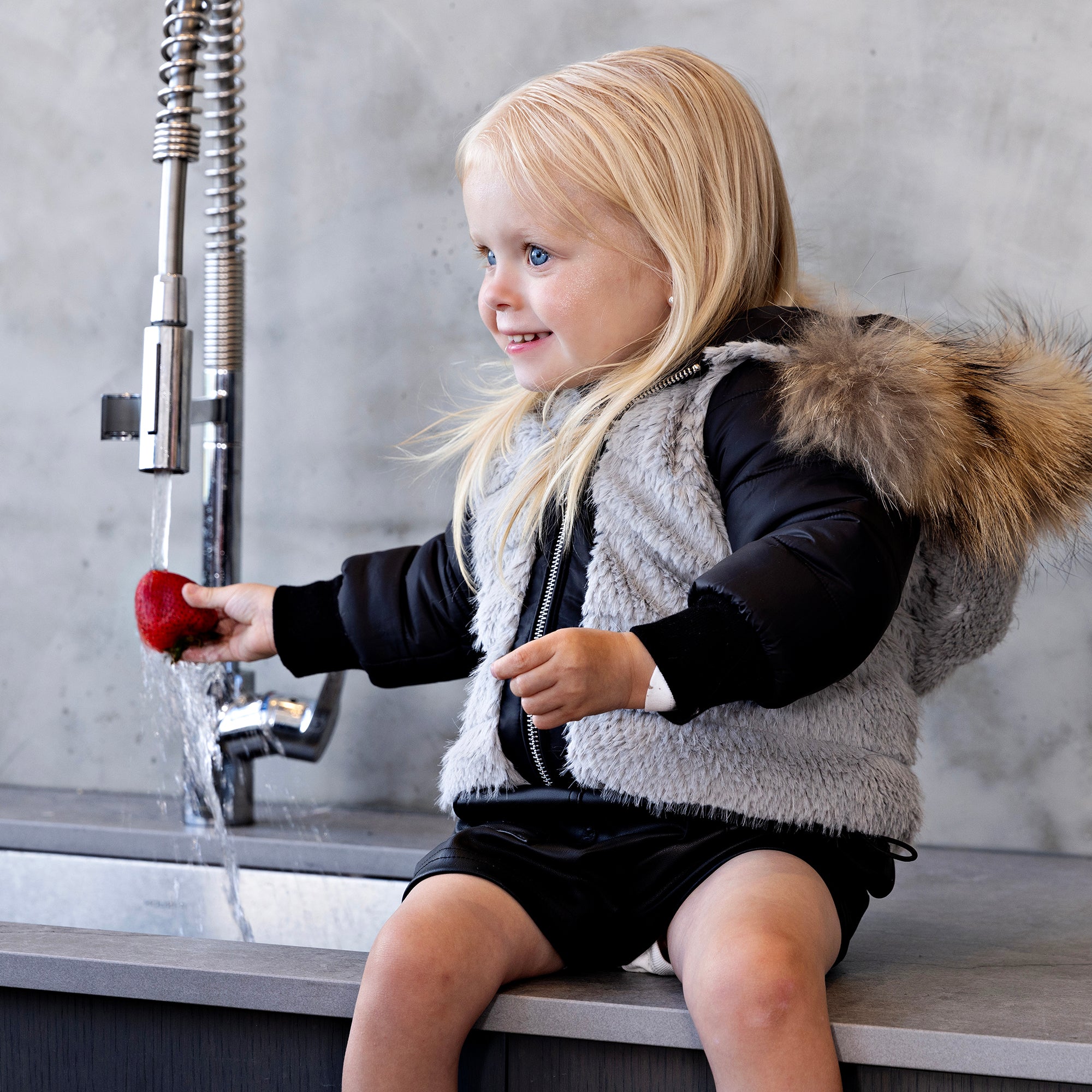 Baby Reversible Fur - Black